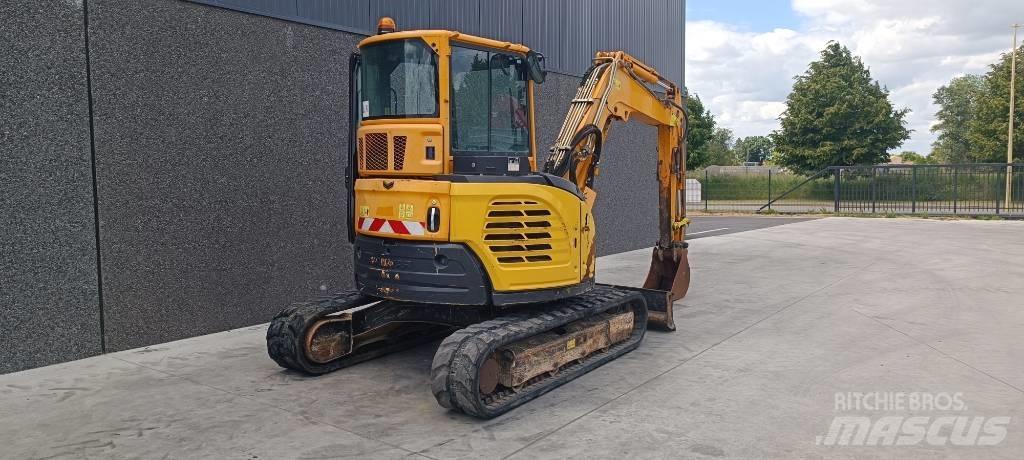 Yanmar Vio 50-6A حفارات صغيرة أقل من 7 طن (حفارات صغيرة)