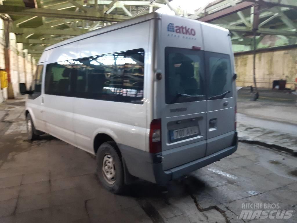 Ford Transit 350L حافلة صغيرة