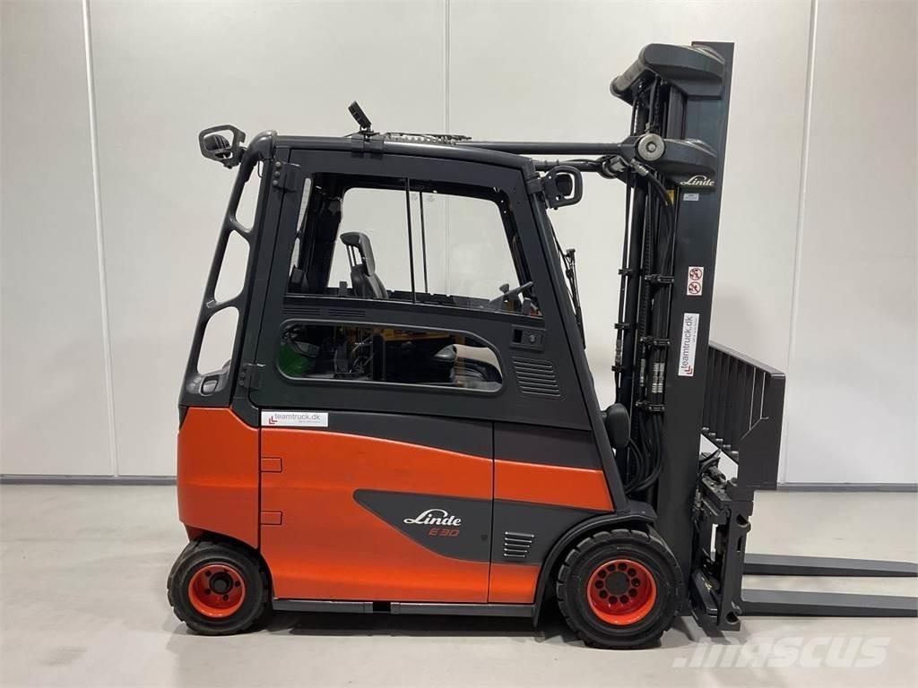 Linde E30/600-02 شاحنات ذات رافعات شوكية تعمل بالكهرباء