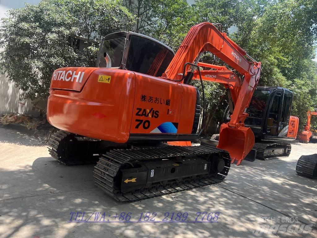 Hitachi ZX70 حفارات وسط 7 طن - 12 طن