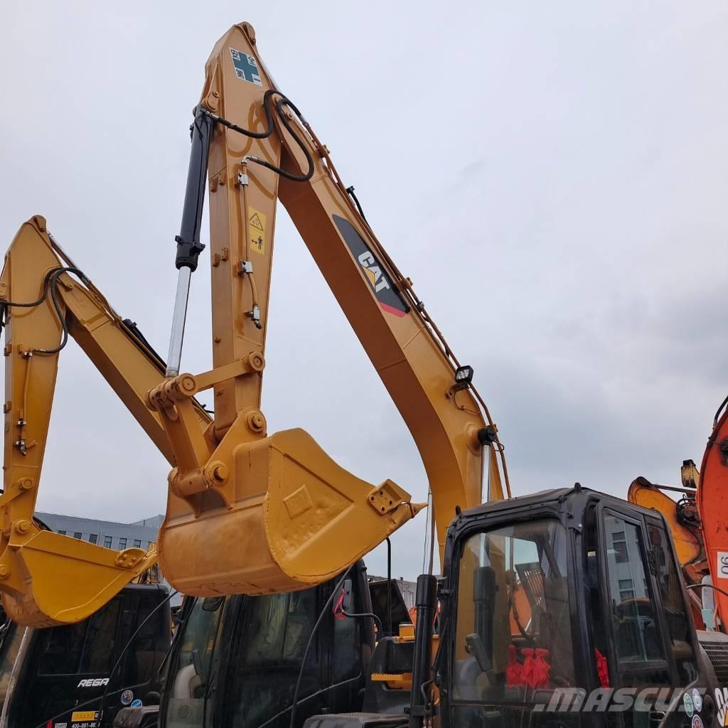 CAT 312 D حفارات زحافة