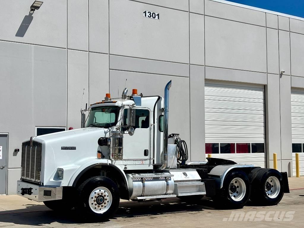 Kenworth T 800 وحدات الجر