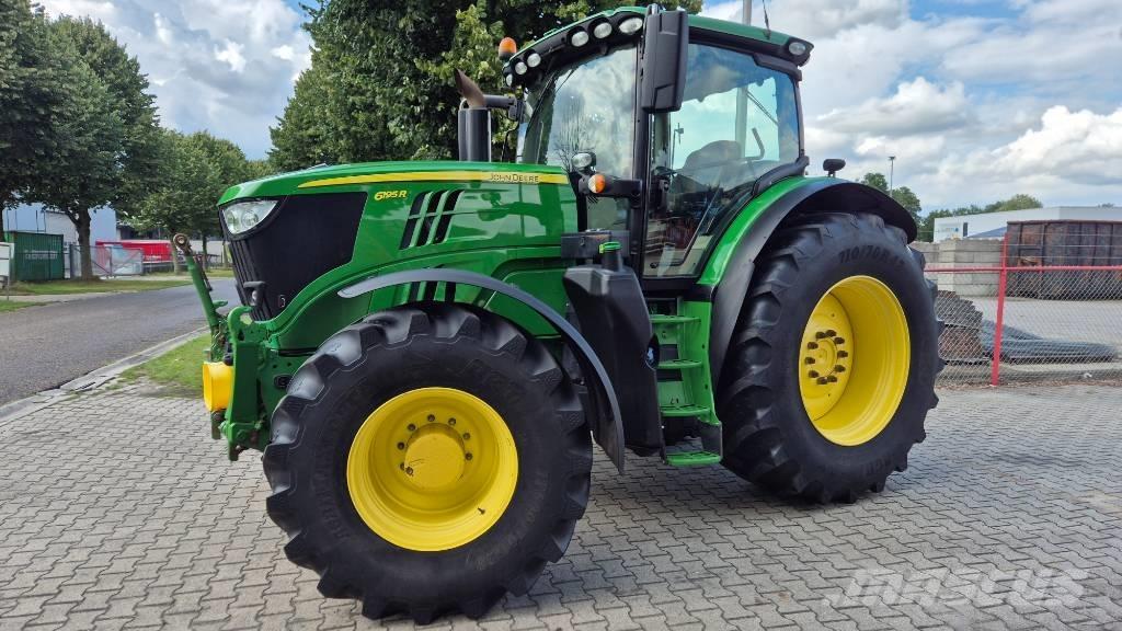John Deere 6195 R الجرارات