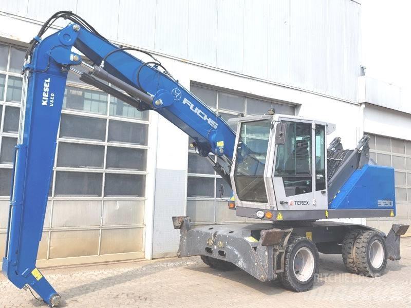 Fuchs MHL 320 F مناولات المخلفات / مناولات صناعية
