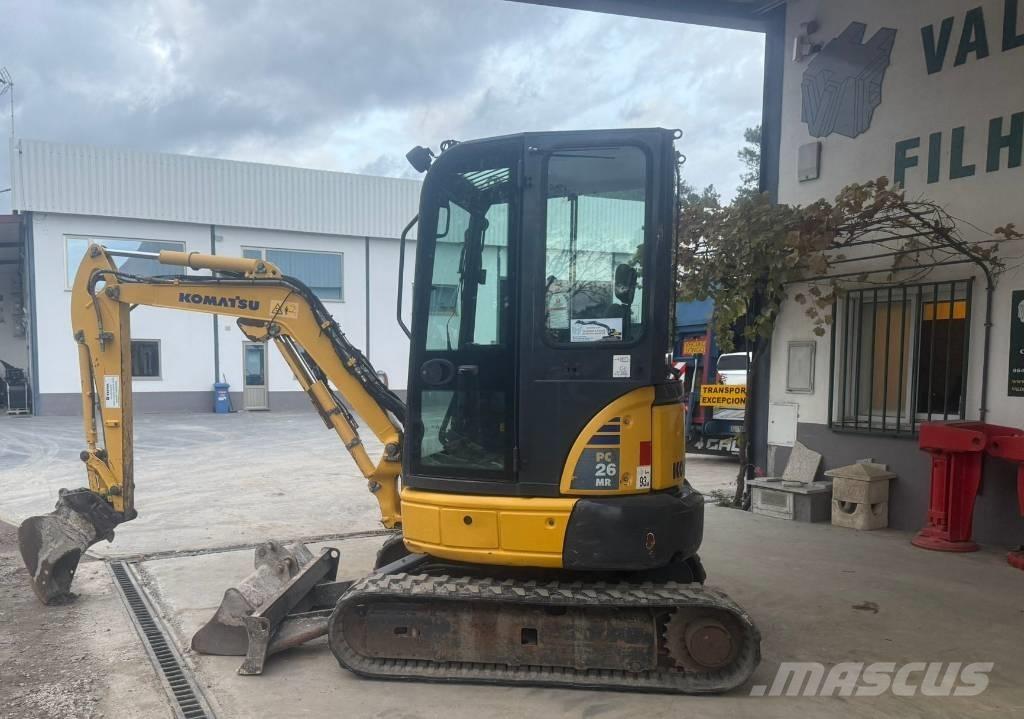 Komatsu PC 27 حفارات صغيرة أقل من 7 طن (حفارات صغيرة)