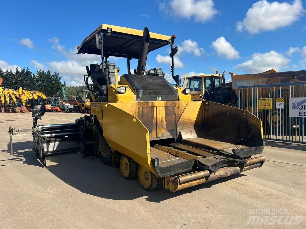 CAT AP 500 F معدات السفلتة