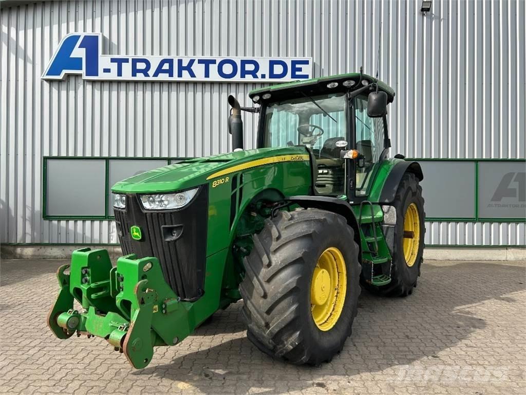 John Deere 8310R الجرارات