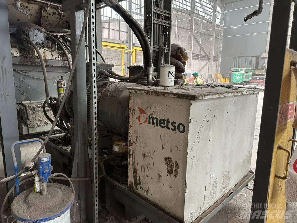 Metso 4000 S آلات تمزيق المخلفات