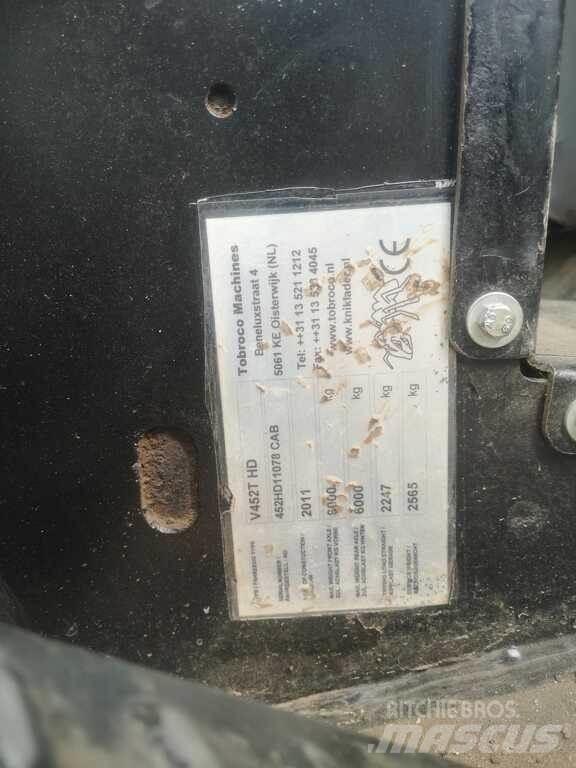 GiANT V 452 T HD لوادر بعجل