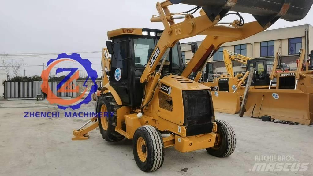 JCB 3 CX لوادر ذات جرافات عكسية
