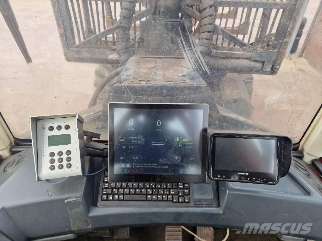 Komatsu 855 شاحنات