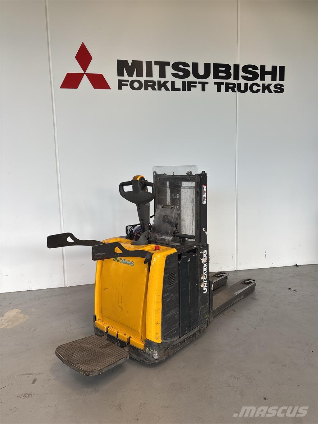 Atlet PDP200 شاحنات مناولة ذاتية الدفع