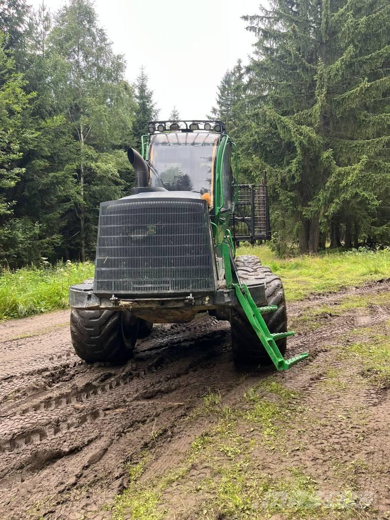 John Deere 1510 E شاحنات