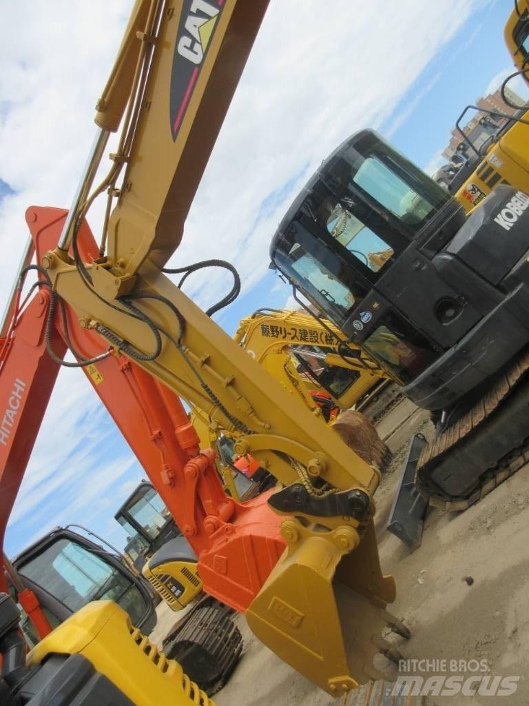 CAT 308CR حفارات زحافة