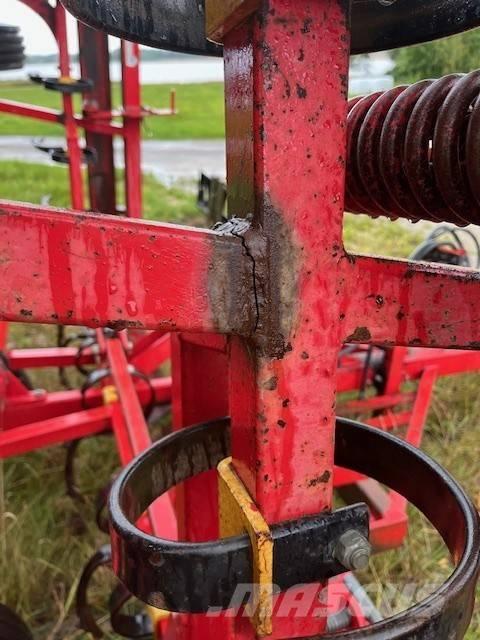 Väderstad NZ 5,80 الكاسحات وقلابات التربة ذات المحركات