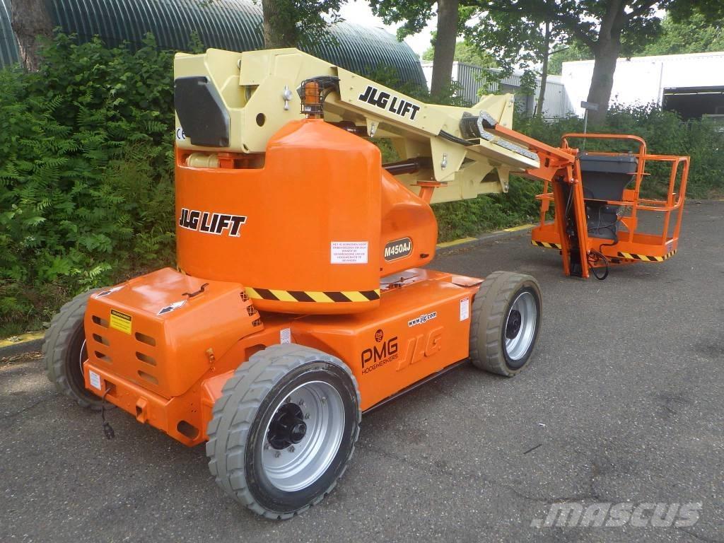 JLG M450AJ رافعات سلة مفصلية