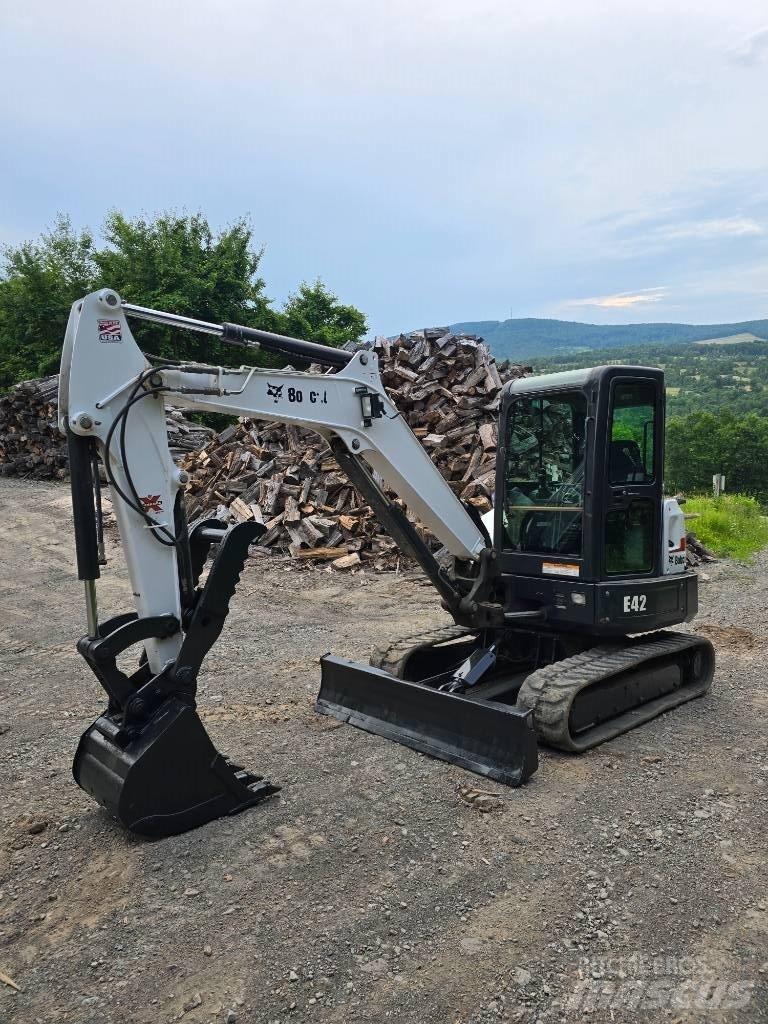 Bobcat E 42 حفارات صغيرة أقل من 7 طن (حفارات صغيرة)