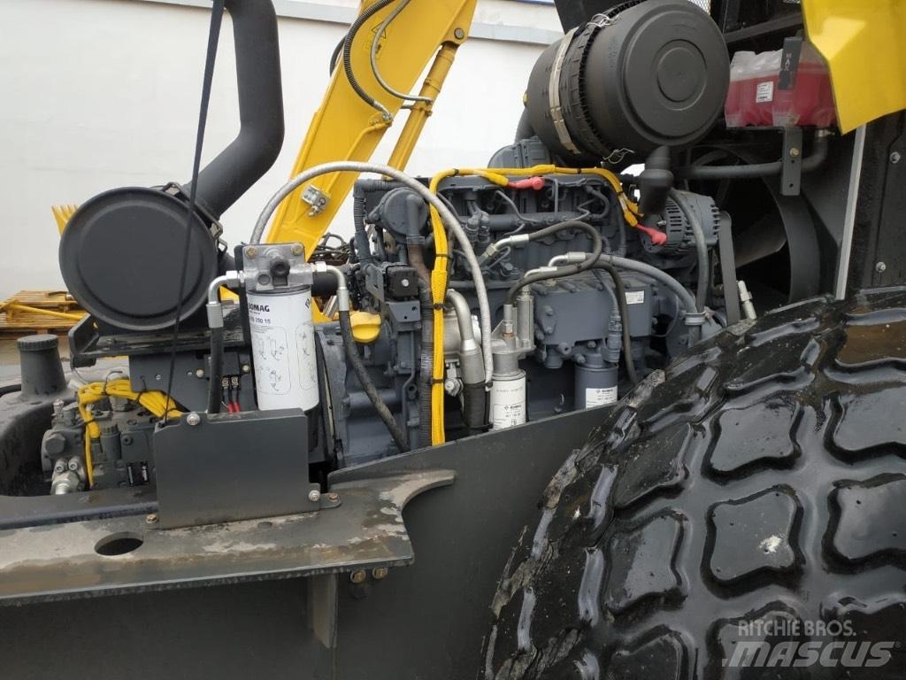 Bomag BW 216 D-5 SL مداحل أحادية الأسطوانة