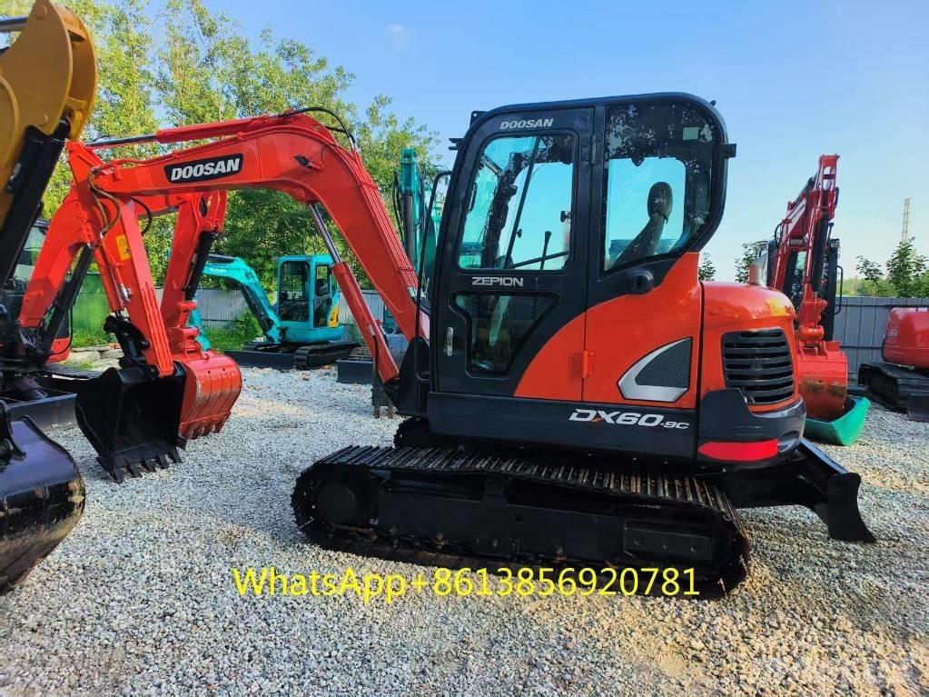 Doosan DX 60 حفارات صغيرة أقل من 7 طن (حفارات صغيرة)