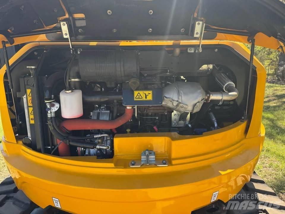 JCB 85 Z-2 حفارات زحافة