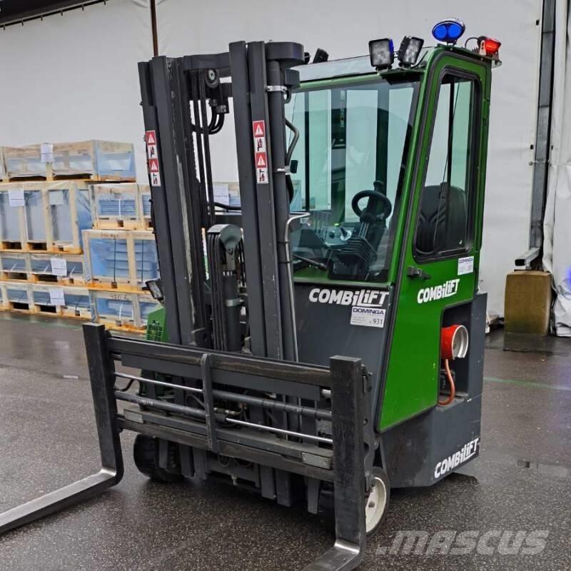 Combilift CB 2500 شاحنة المناولة رباعية الاتجاهات