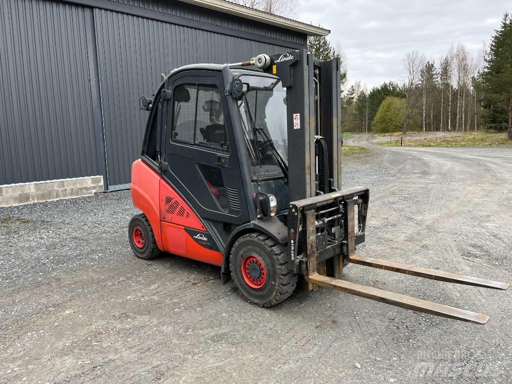 Linde H30D-02 شاحنات الديزل