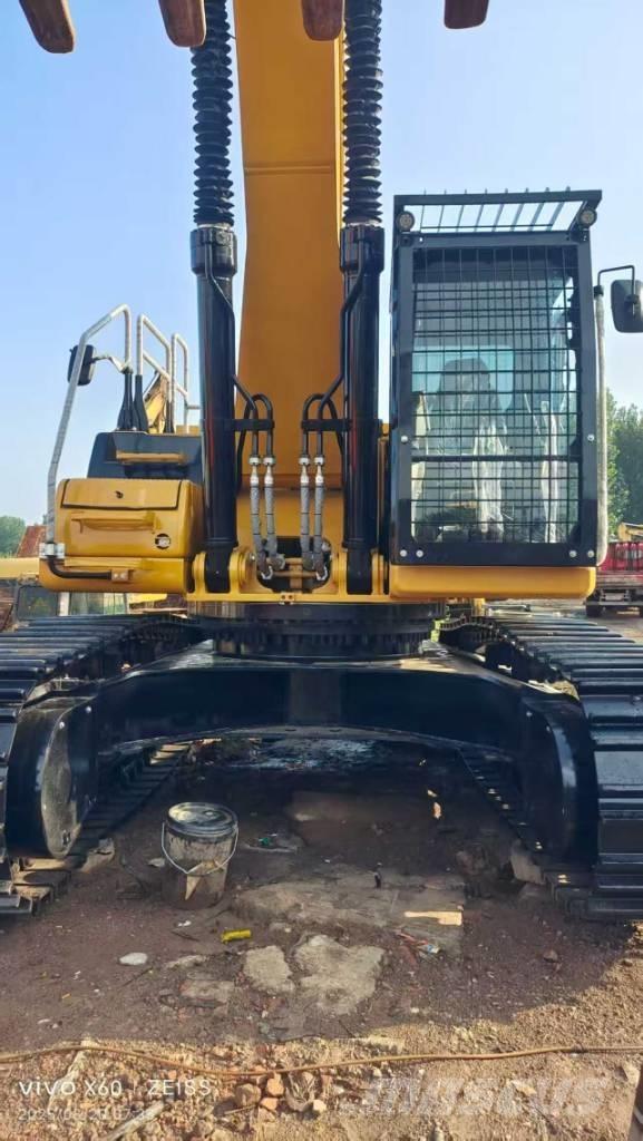 CAT 345 حفارات زحافة