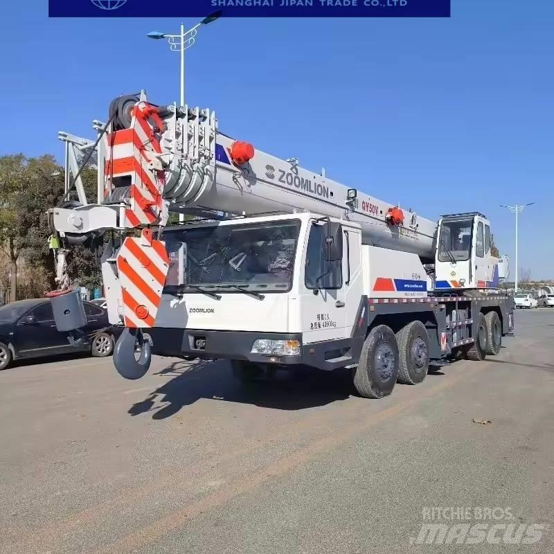 Zoomlion QY50V رافعات صالحة لكل أنواع الطرق