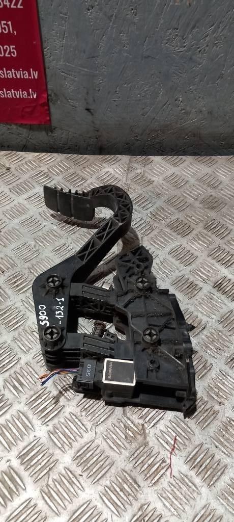 Scania R 480   1753411 كابينة والداخلية