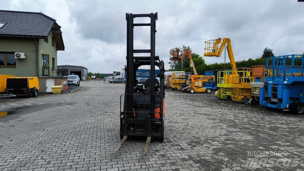 Linde E 16 PH 02 شاحنات ذات رافعات شوكية تعمل بالكهرباء