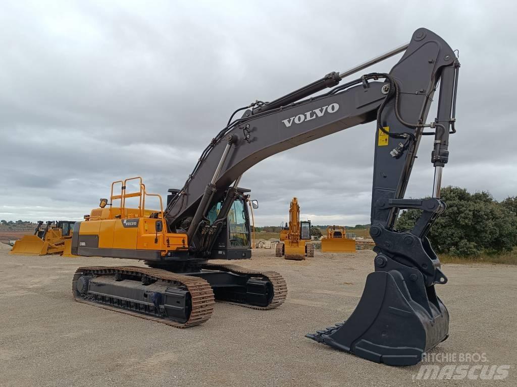 Volvo EC 480 حفارات زحافة