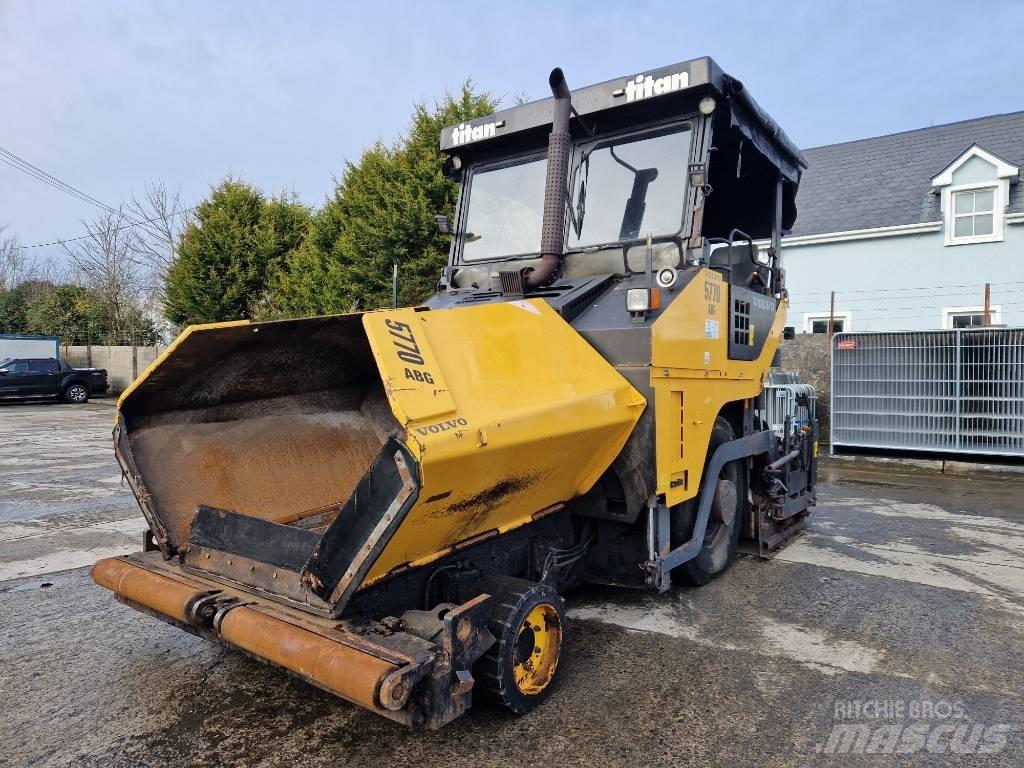 Volvo ABG Titan 5770 معدات السفلتة