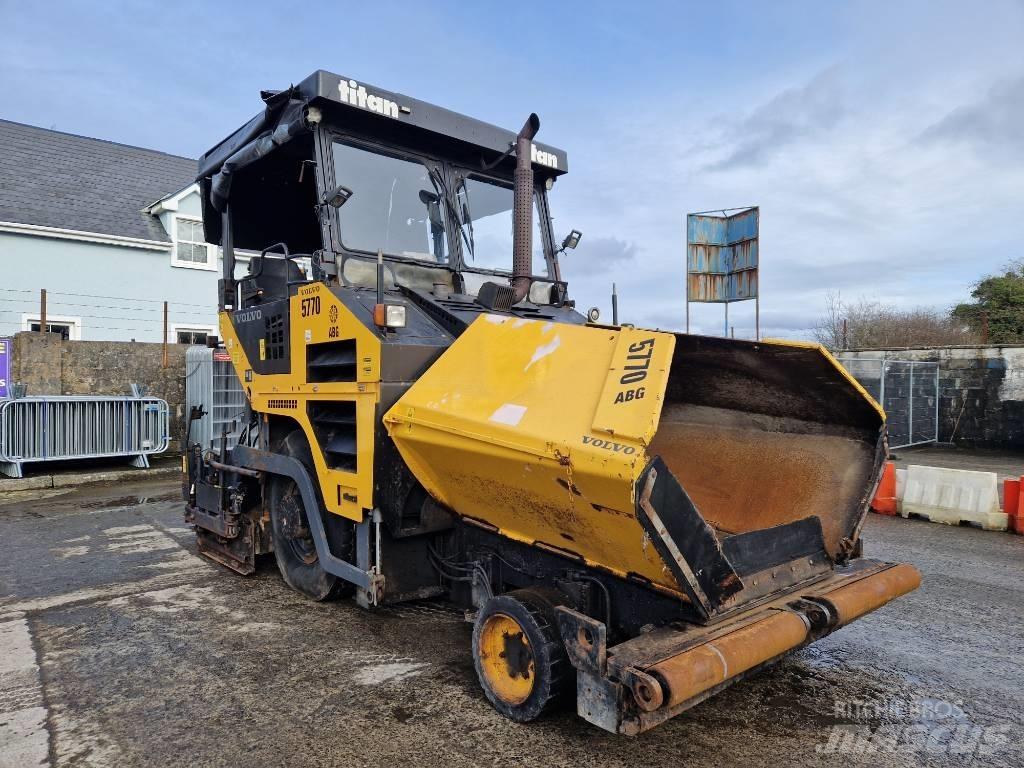 Volvo ABG Titan 5770 معدات السفلتة