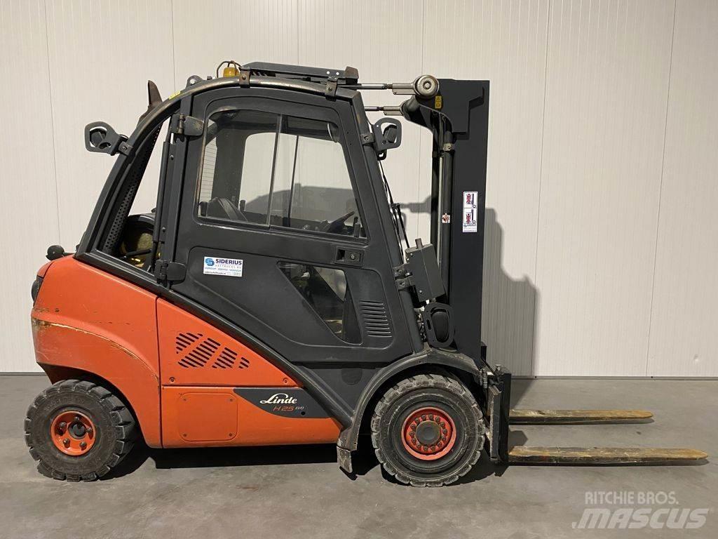 Linde H25T-393 شاحنات LPG