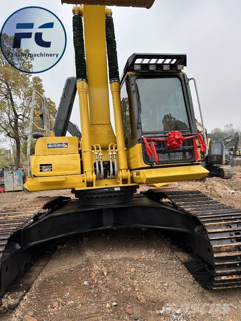Komatsu 220 حفارات زحافة