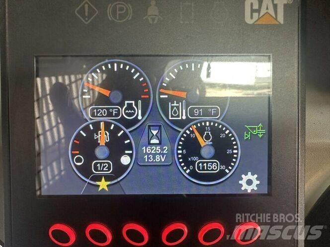 CAT 289 D لوادر انزلاقية التوجيه