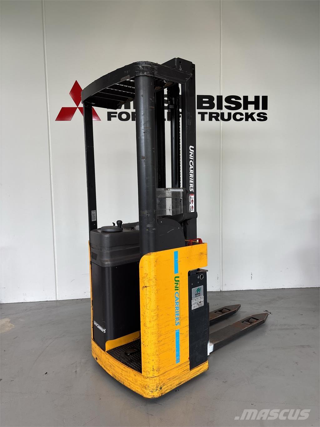 Atlet A160 شاحنات مناولة ذاتية الدفع