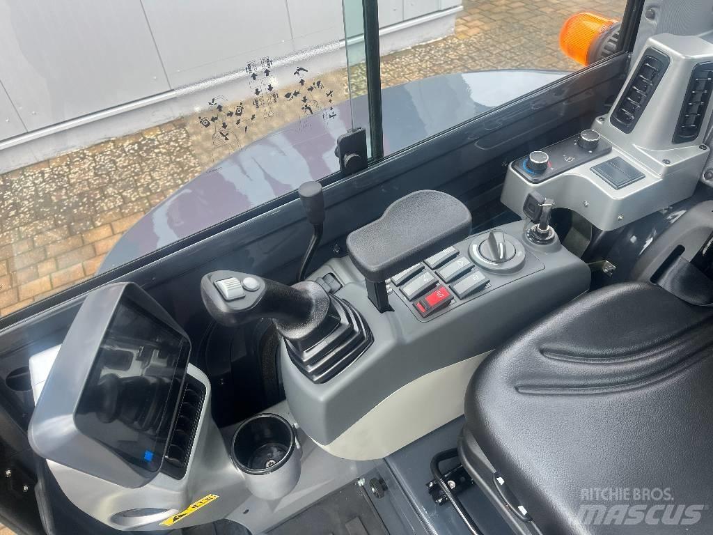 Atlas AC 35 UF حفارات صغيرة أقل من 7 طن (حفارات صغيرة)