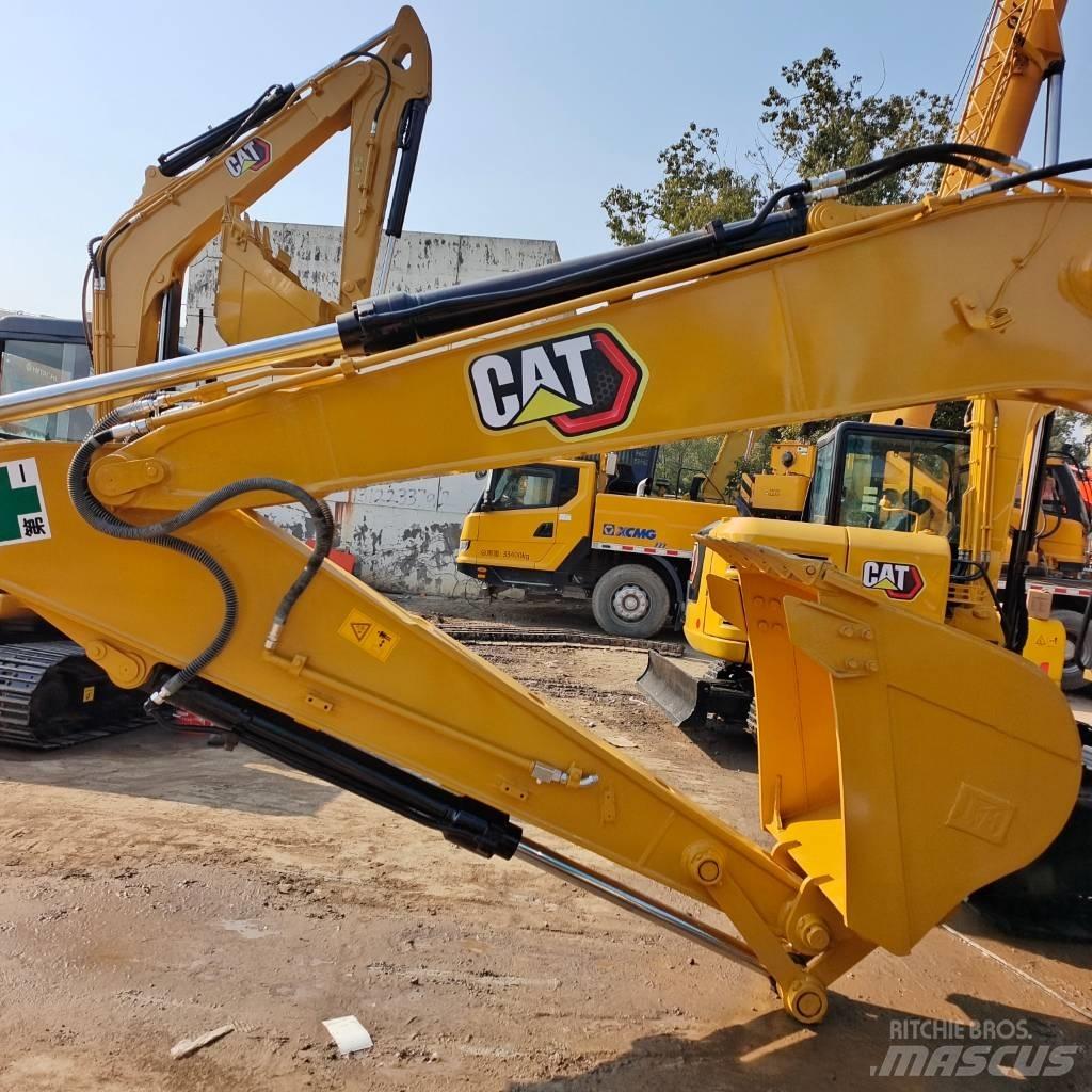 CAT 313 D حفارات زحافة