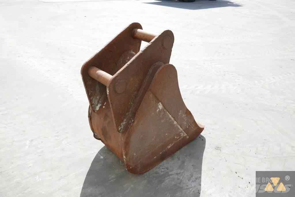 CAT 320 Bucket دلاء