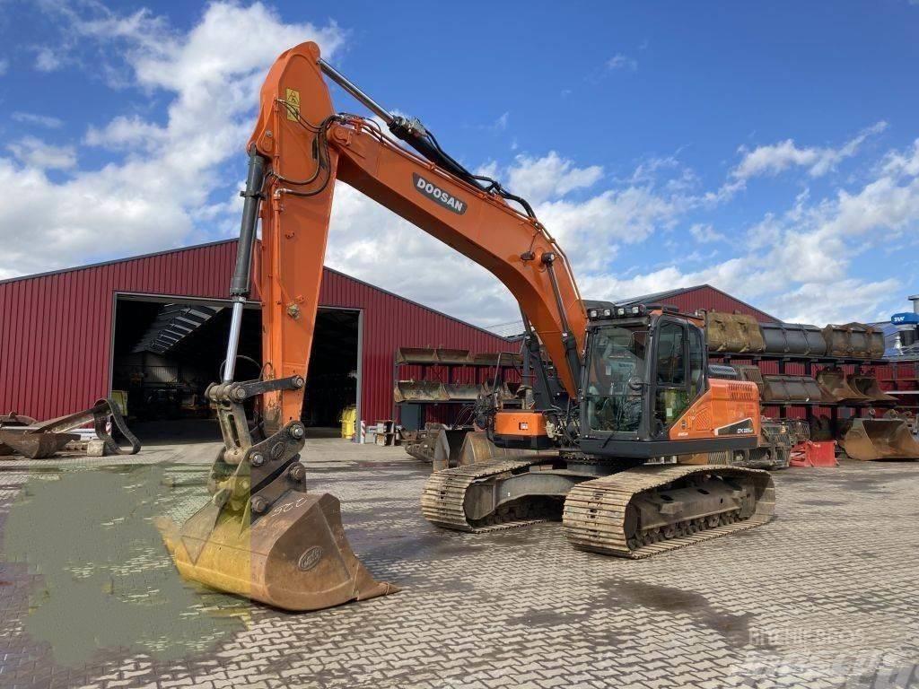 Doosan dx225 حفارات زحافة