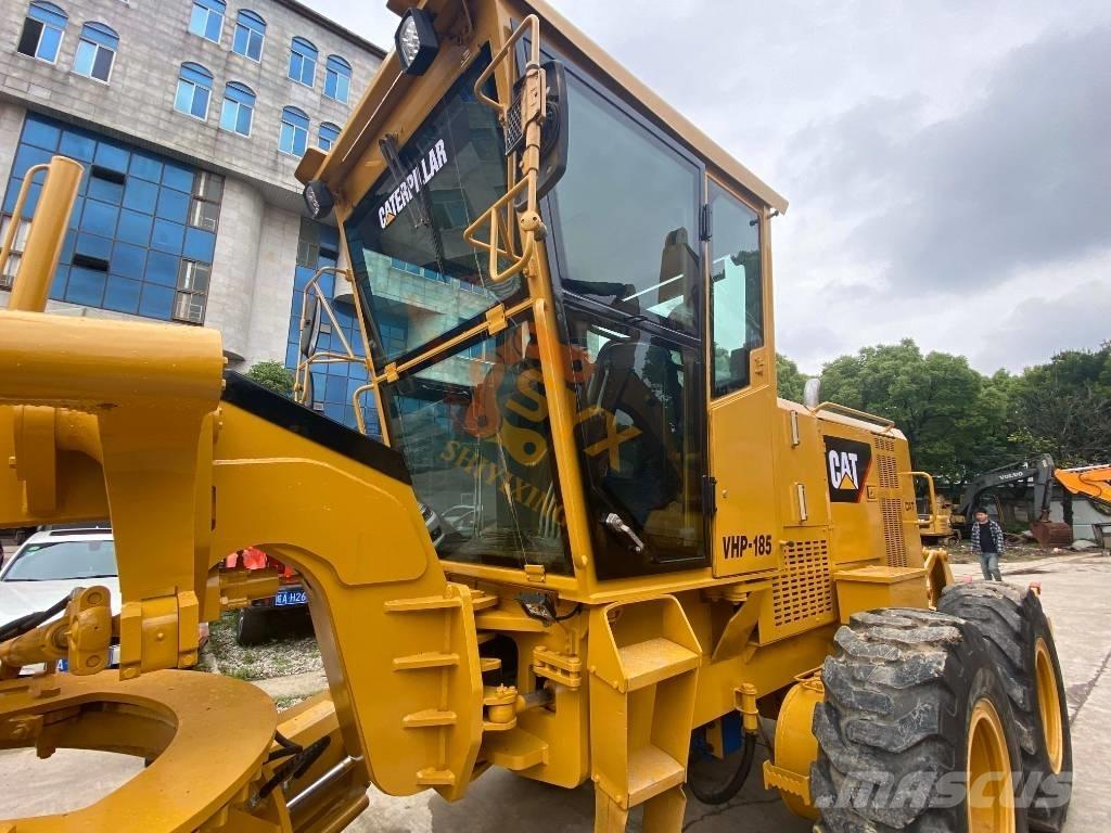 CAT 140 H معدات تمهيد الطرق