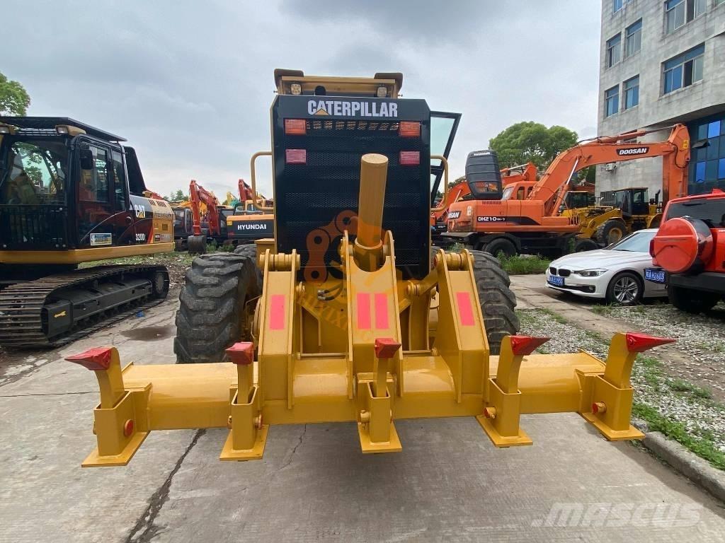 CAT 140 H معدات تمهيد الطرق