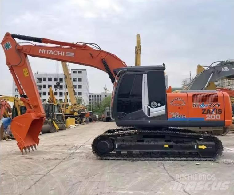 Hitachi ZX 200 حفارات زحافة