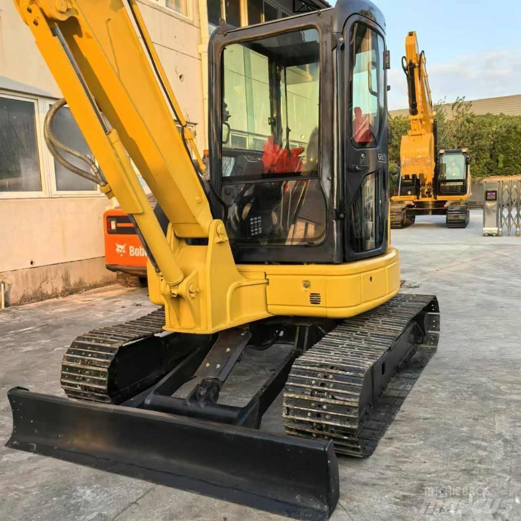 Komatsu PC 55 MR-3 حفارات صغيرة أقل من 7 طن (حفارات صغيرة)