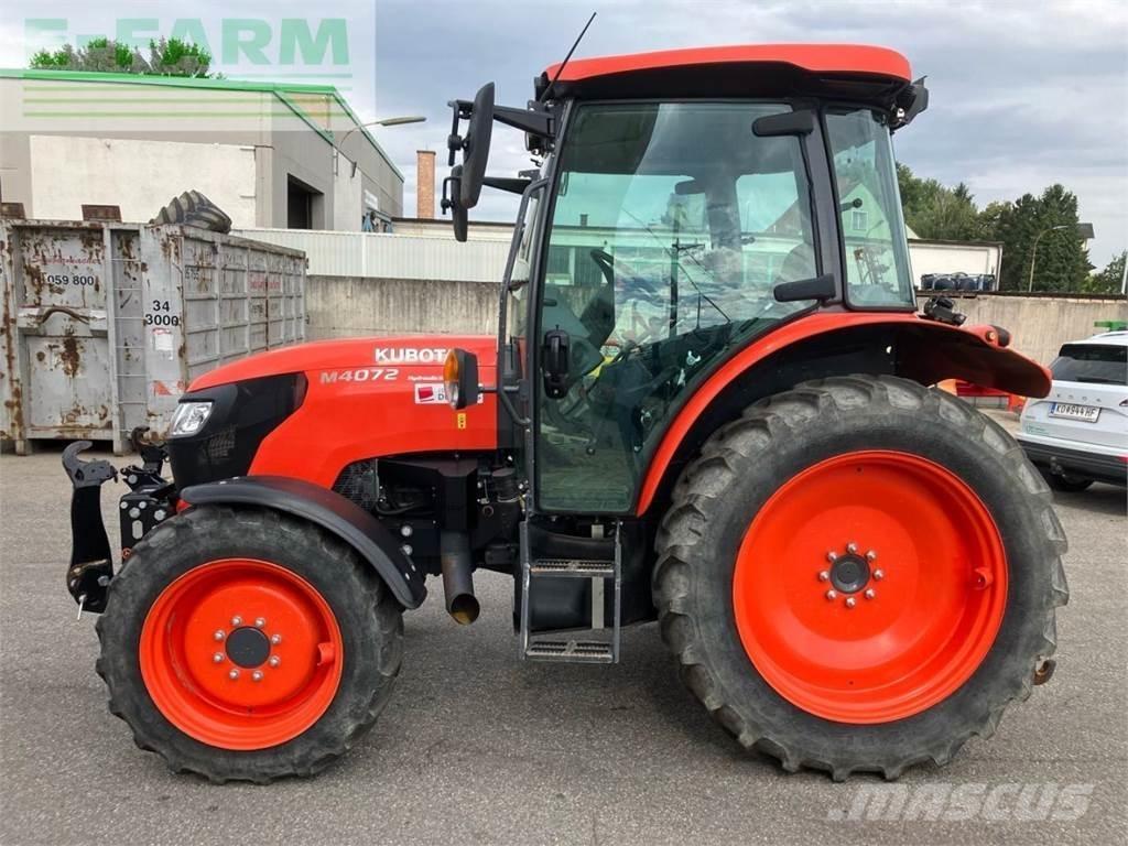 Kubota M4072 الجرارات