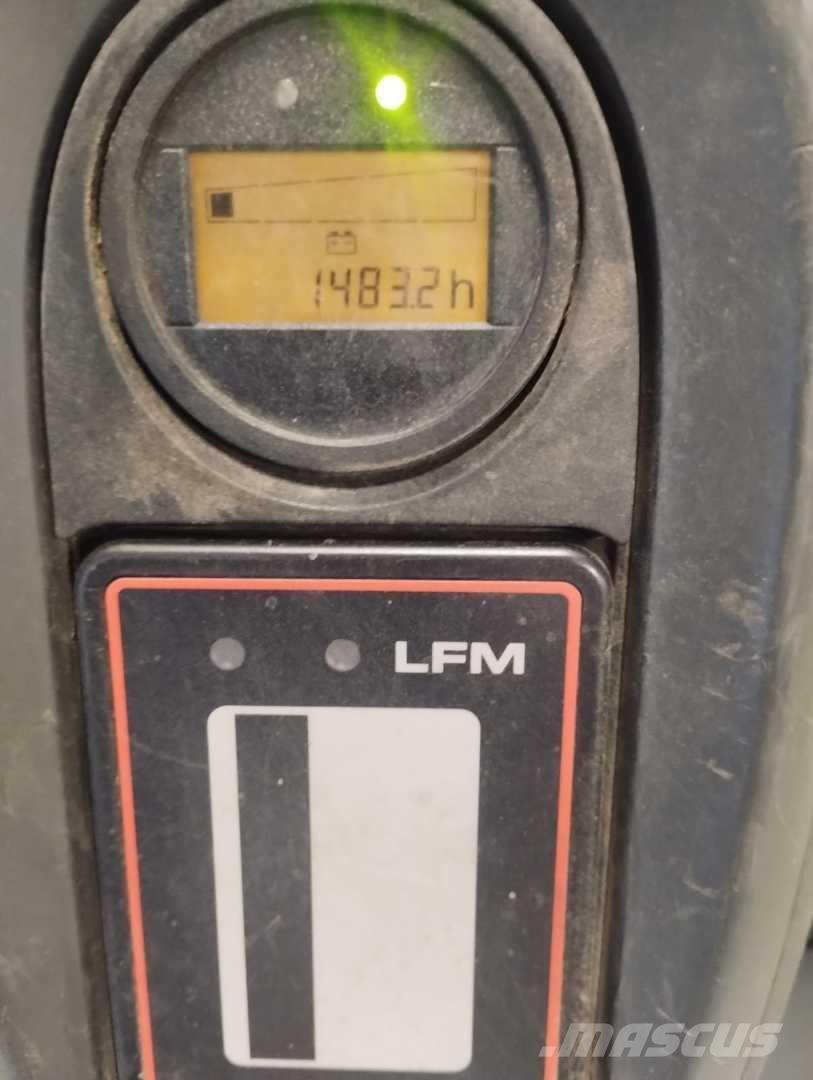 Linde T16 معدات التكديس الجوالة