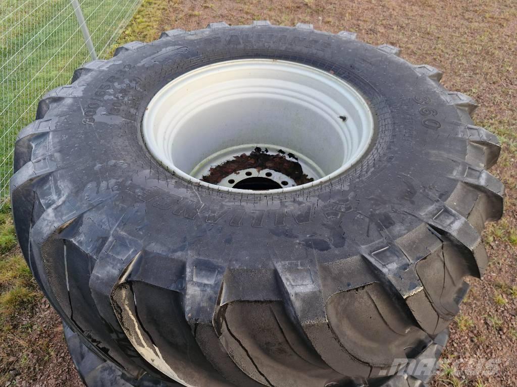 Alliance 800/65-R32 الإطارات والعجلات والحافات