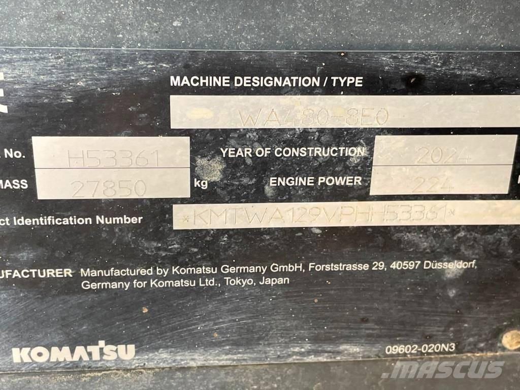 Komatsu WA480-8E0 لوادر بعجل