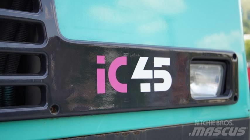 IHI IC 45-2 عربات نقل قلابة مجنزرة